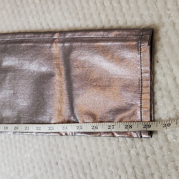 GUESS WOMENS METALLIC, SILVER SKINNY JEANS SIZE W:28 L:29  NEW WITH TAGS - Picture 13 of 14